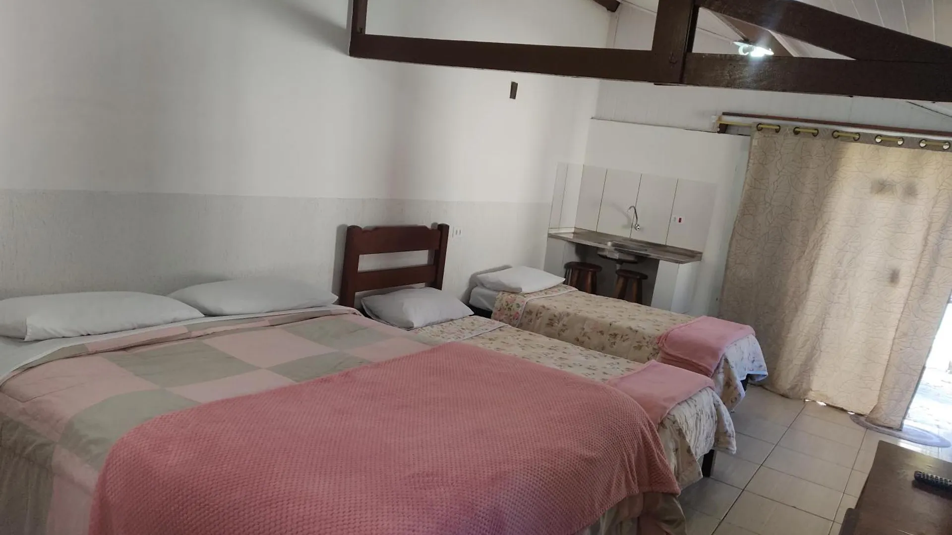 Homestay A Nossa Casinha Apartment Campos do Jordao Brazil