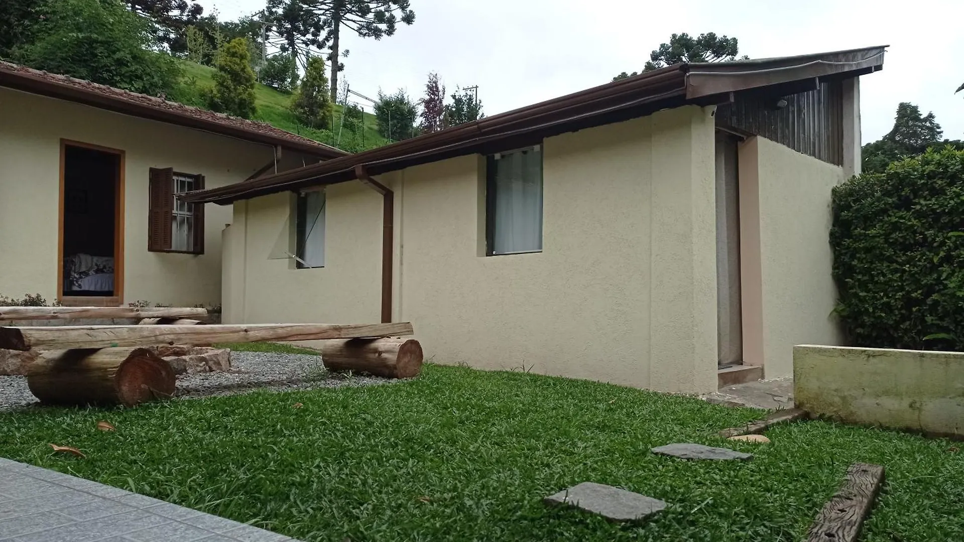 Homestay A Nossa Casinha Apartment Campos do Jordao
